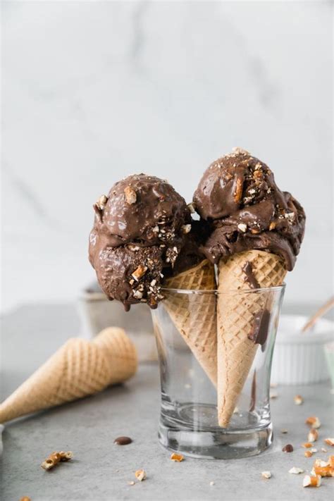 Dark Chocolate Peanut Butter Pretzel Ice Cream