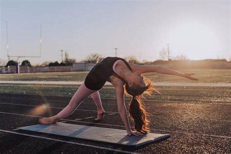 Fitness Photo Shoot Ideas Fitness Photos Yoga Poses Poses