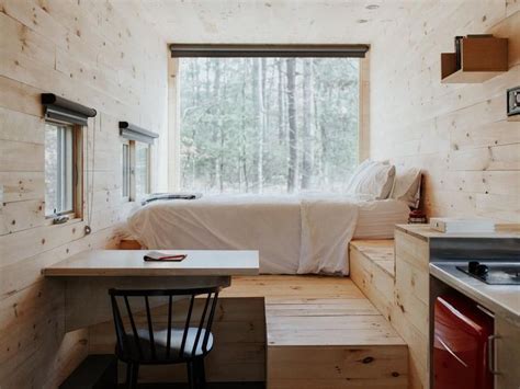 Cozy Cabins And Homes That Are The Perfect Escape For Your Next Friendcation Tiny Cabins