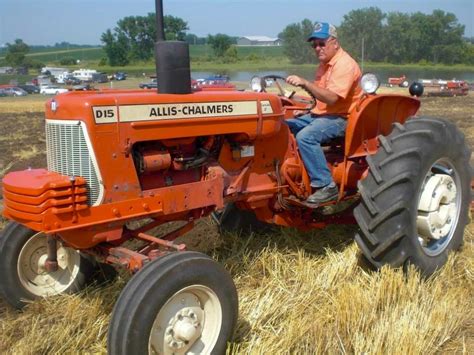 Allis Chalmers D 15 Vintage Tractors Old Tractors Tractor Photos