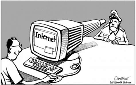 If you censure someone for something that they have done, you tell them that you strongly. Qu'est-ce que c'est la censure internet et pourquoi ca existe