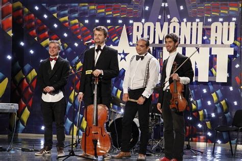Urmareste acuma seara prima semifinala romanii au talent din sezonul 5 online gratis integral. ROMÂNII AU TALENT. CLASSIC BEAT ORCHESTRA în semifinala 4 de la ROMÂNII AU TALENT, sezonul 3