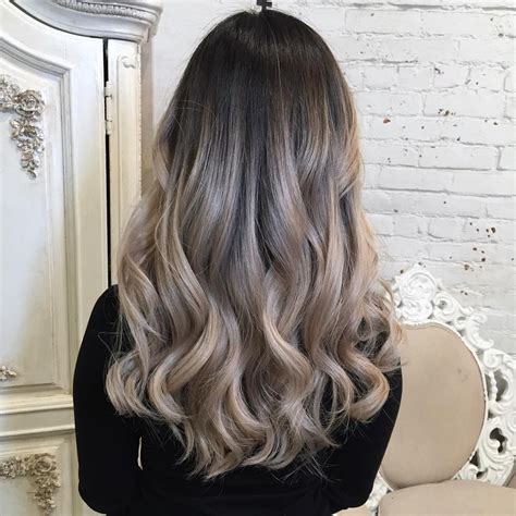 There are layers, like those in neapolitan ice cream, and this delicious combination has all the elements of chocolate, vanilla, and strawberry. 50 Stunning Light and Dark Ash Blonde Hair Color Ideas ...