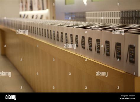 Apple Iphone Launch Stock Photo Alamy