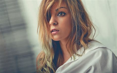 Baggrunde Ansigt Kvinder Model Portræt Langt Hår Pornostjerne Fotografering Blå Mode