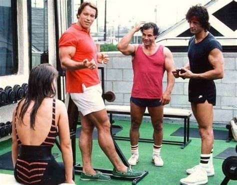 Arnold Schwarzenegger Sylvester Stallone Y Franco Columbu En Una