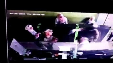 فيديو جديد لعملية السطو المسلح على مركز حوالات بريف دمشق فيديو Dailymotion