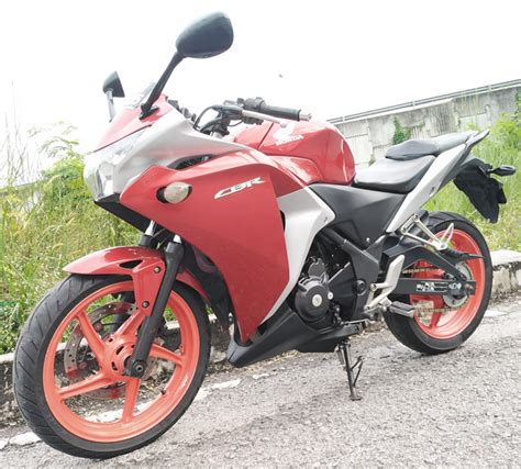 Motorcycle reviews by top speed india. 2012 HONDA CBR 250R Untuk Dijual | M Niaga