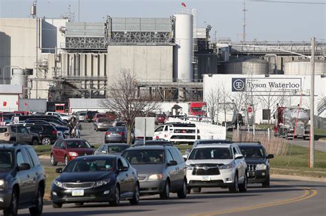 Criminal Records Leave Tyson Workers Feeling Stuck At Waterloo Plant