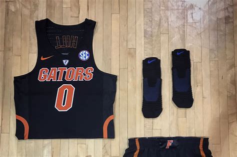 Florida Gators Basketball Reveals New Solid Black Uniforms Team Speed