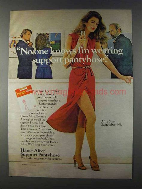 1980 Hanes Alive Support Pantyhose Advertisement No One Knows