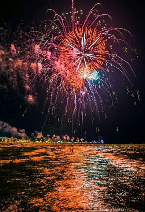 7413 Galveston Tx Id Love To See Fireworks On The Beach 😍