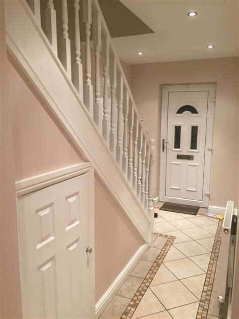 Here you can see how the color almond looks alongside its neighbors on the color wheel: Hallway: dulux natural hessian | Dulux natural hessian ...