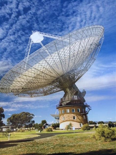 Csiro Parkes Radio Telescope In Parkes Nsw Tourist Attractions