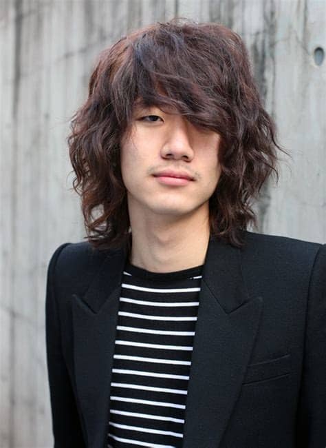 Who says asian guys have to stick to short styles? 70 Cool Korean & Japanese Hairstyles for Asian Guys 2020 ...