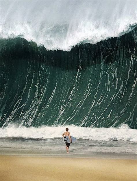 Massive Wave Surfing Waves Surfing Waves