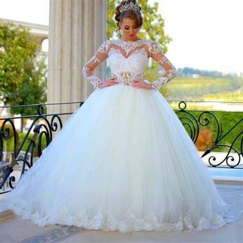 Vintage Plus Size Wedding Dresses 2016 Ball Gown Appliques