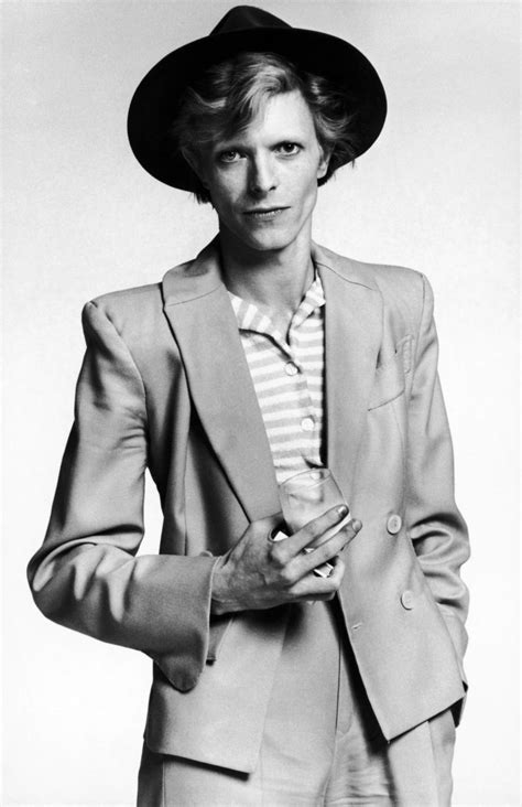 David Bowie David Bowie 21512513 800 1237 800×1237 Pixel With