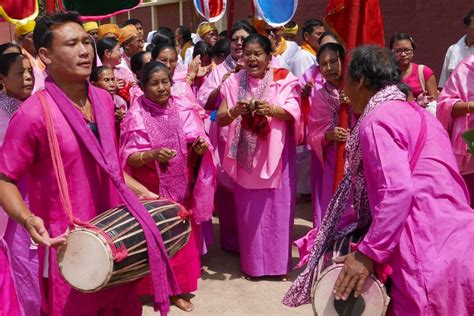 11 Unique Forms Of Holi Celebrations Across India Thomas Cook India Travel Blog