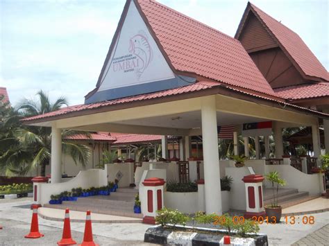 Ikan bakar pengkalan balak asub kohas masjid tanah. Adiza saidi: ANGIN LAUT CHALET PENGKALAN BALAK, MELAKA