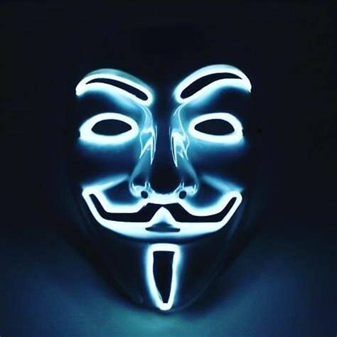Séléctionner la résolution à télécharger. Masque Vendetta Lumineux en 2020 (avec images) | Masque en ...