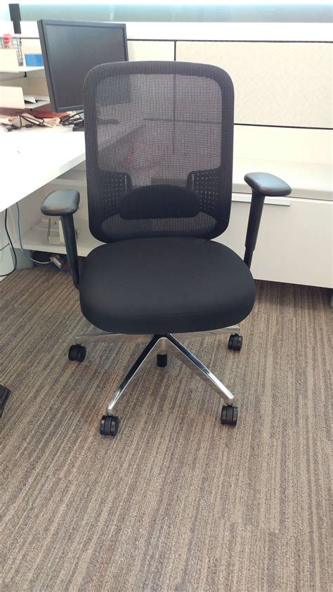 Want to buy or sell your used office furniture? Used Teknion Projek Chairs - Second Hand Office Chairs ...