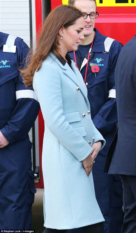 Kate Middleton Duchess Of Cambridge Shows Off Healthy Glow During