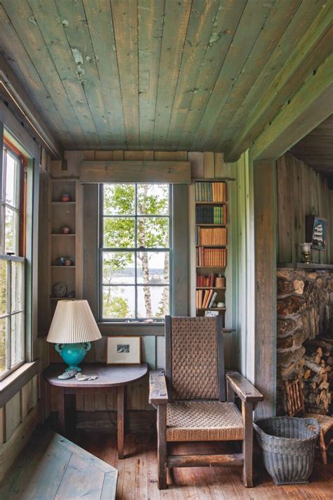 Trending On Remodelista The Summer House Gardenista Maine House