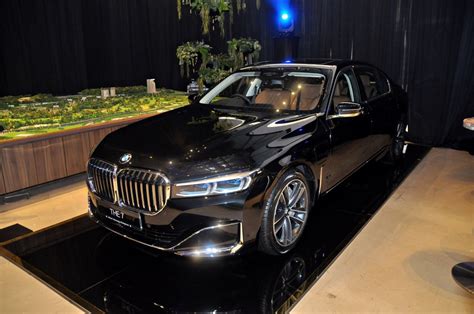 Please click on your preferred region to download and view our bmw retail price list. BMW 740Le xDrive (G12) makes a splash at RM595K | CarSifu