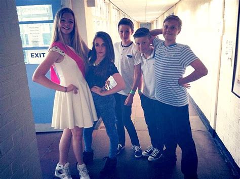 Britains Tallest Schoolgirl Who Is 6ft At 13 Beats Bullies To Win