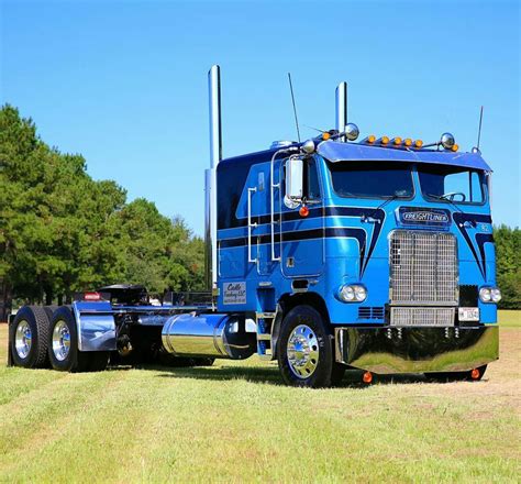 Coe Freightliner Custom Semi Trucks Big Rig Trucks Cool Trucks