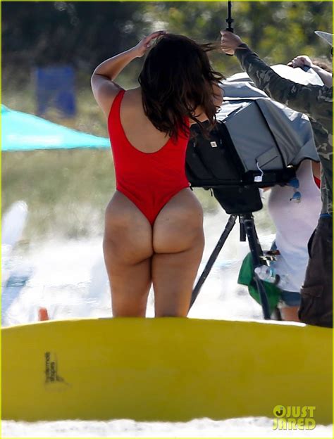 Ashley Graham Gets Cheeky For Baywatch Themed Shoot Photo 3868662