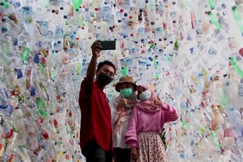 Indonesian Museum Made From Plastics Highlights Marine Crisis