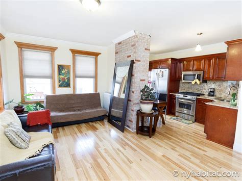 Just walk 2 streets to subway! New York Roommate: Room for rent in Bronx - 3 Bedroom ...