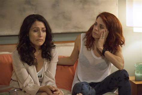Exclusive Interview Alanna Ubach Dishes On Girlfriends Guide To Divorce Season 2