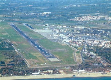 Das aeroporto catania begrüßt sie in catania, 2,6 km von der piazza duomo catania, 2,1 km vom castello ursino und 2,4 km vom casa museo di giovanni verga entfernt. Chiusura aeroporto Catania: ok all'utilizzo di Sigonella ...