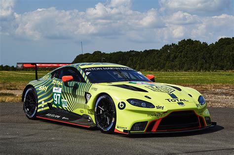 Les Aston Martin font évoluer leur livrée en FIA WEC