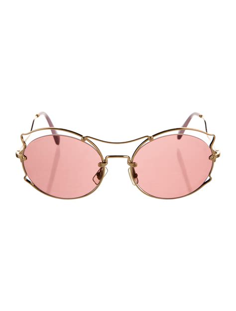 Miu Miu Tinted Round Sunglasses Accessories Miu98170 The Realreal