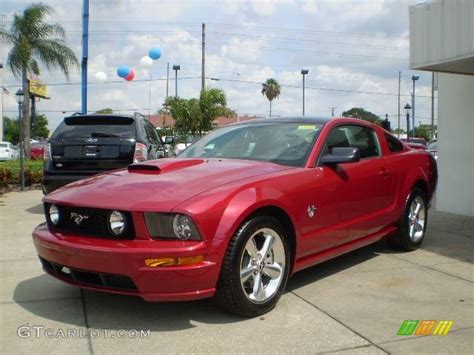 2009 Dark Candy Apple Red Ford Mustang Gt Premium Coupe 392557