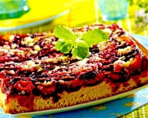 Polish Fresh Plum Cake Placek Z Sliwkami Recipe