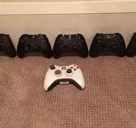 Innocent Pic Of Xbox Controllers Xbox Controller Xbox Legos