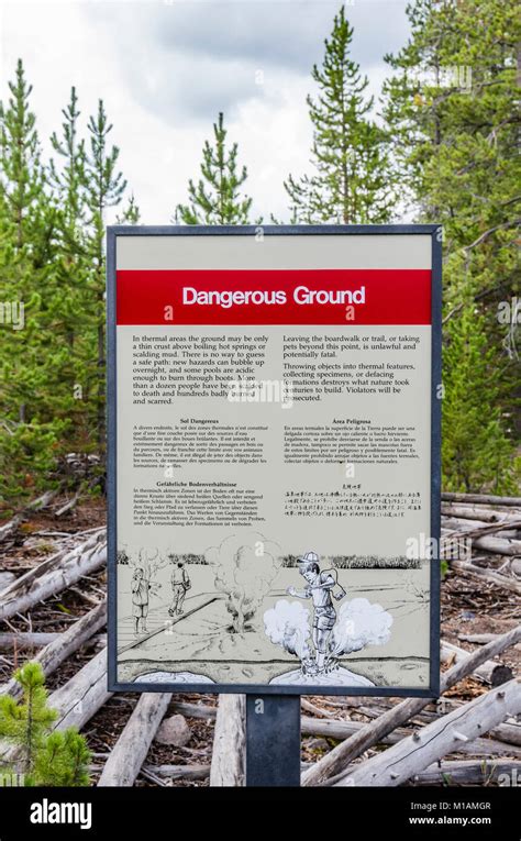 Yellowstone National Park Sign High Resolution Stock Photography And A55