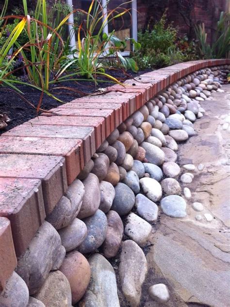 How To Disguise A Garden Brick Wall Build A Brick Garden Wall