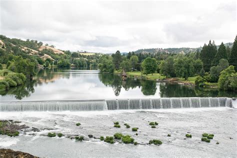 Umpqua River Scenic Byway Winchester Dam And Fish Ladder Flickr