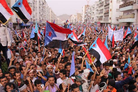 Thousands Protest For Independence In South Yemen Middle East Eye