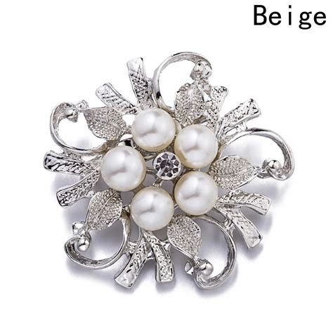 Hot Sale Brooches For Women Vintage Imitation Pearl Brooch Female Jewelry Collar Flower Leaf