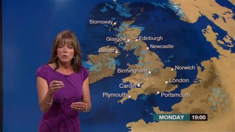 Join facebook to connect with louise lear and others you may know. Louise Lear BBC Weather 2016 07 25 - YouTube