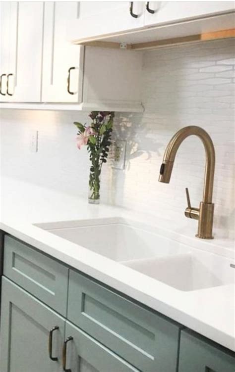So, the color scheme of the cabinet will greatly set the basics of the entire decor within the kitchen space. Painting Kitchen Cabinets: Refresh Your Outdated Kitchen ...