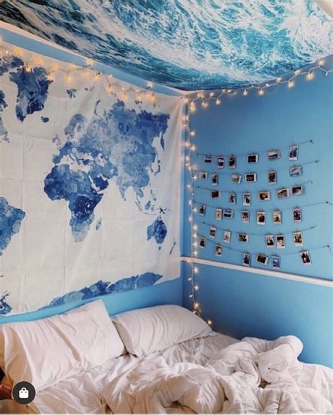 Neon sign emoji images stock photos vectors shutterstock. 10 VSCO Bedroom Ideas for the VSCO Girl | Dorm room decor ...