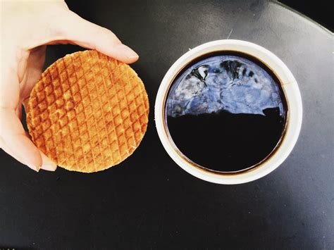 Starbucks Coffee On Twitter Warm It ☕️ ⬅️ Dip It ⬇️ Sip It ⬆️